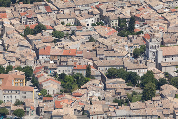 Вид на город Ди сверху. Франция.