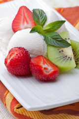 Ice cream with strawberries