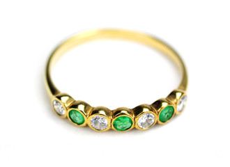 Ring mit Brillanten und Smaragden