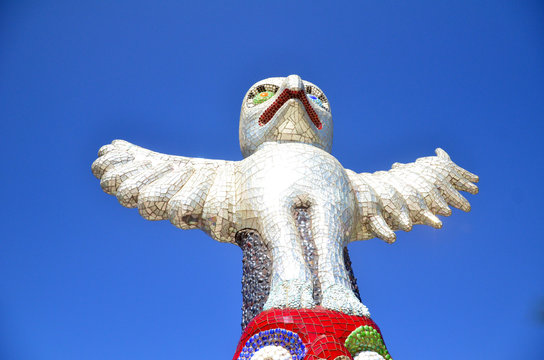 Queen Califia's Magical Circle Garden
