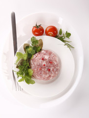 Minced raw meat