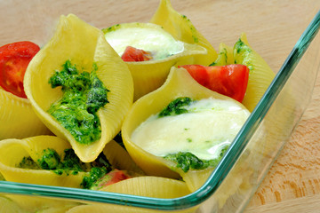 zapiekane muszle makaronowe Conchiglioni © Kamila Cyganek