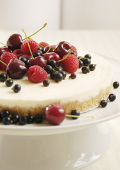 Cheesecake with berries