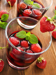 Wine with strawberries