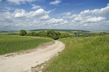 Dirt road in the village_02