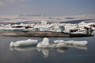Floating icebergs, Glacial lagoon Jokullsarlon, Iceland