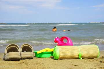Ravenna, Adriano sand beach tongs and toys