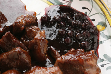 Ciervo con arándanos