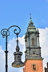Fototapeta na wymiar Bazylika archikatedralna Świętych Apostołów Piotra i Pawła, Poznań, Polska