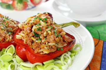 Paprika stuffed with rice and meat