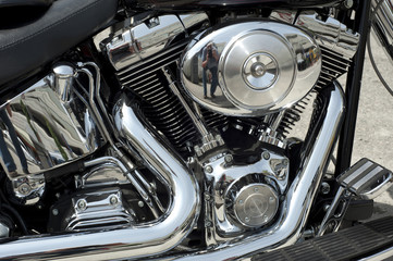 Motorcycle engine