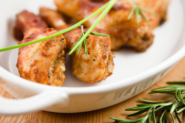 Roasted chicken legs with rosemaru