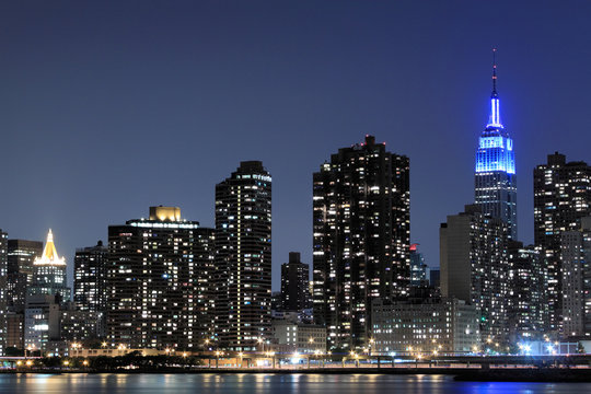 Fototapeta New York City at Night Lights, Midtown Manhattan