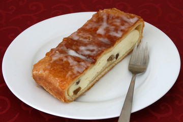 Topfenstrudel