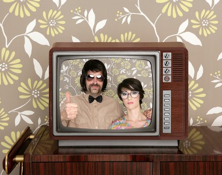 Wood Old Tv Nerd Silly Couple Retro Man Woman