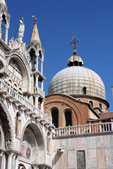 Fototapeta na wymiar Venice basilica