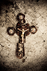 Broken cross