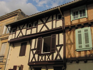 Fototapeta na wymiar Marmande miasto; Doliny partii i Garonne; Aquitaine