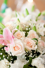 Obraz na płótnie Canvas Bouquet of white roses for wedding.