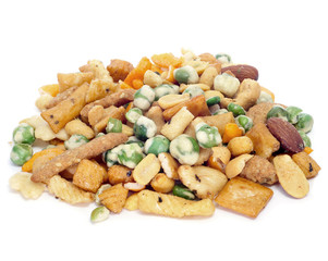 mixed nuts and salty crackers
