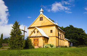 Fototapeta na wymiar Wooden church