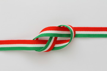 Nastro Tricolore - nodo Savoia 4