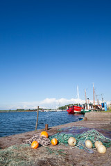 Fischerhafen im Sonnenuntergang (Barth auf dem Darß) - obrazy, fototapety, plakaty