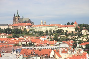 Naklejka na ściany i meble Prag, Blick vom Rathausturm, Hradschin,St. Veits-Dom