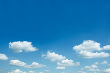 beautiful sparse clouds in the blue sky - 33705572