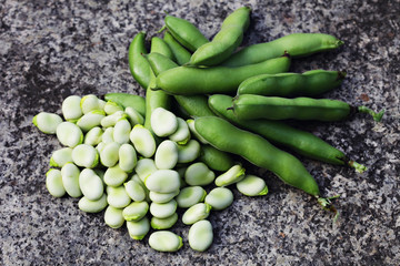 fresh broad beans