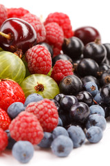 different kinds of berries