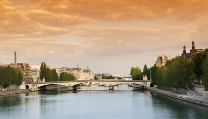 La seine à Paris