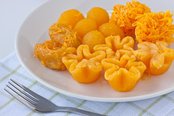 Thai golden sweetmeat