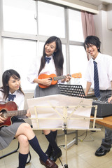 軽音楽部