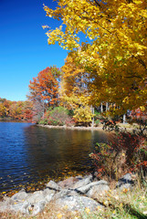 Obraz na płótnie Canvas Autumn Mountain with lake