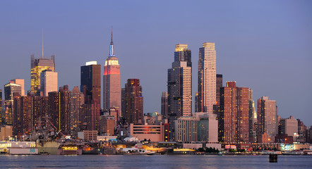 Fototapeta na wymiar New York City Manhattan sunset panorama