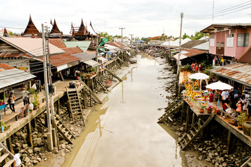Fototapeta na wymiar Floating Market in Thailand