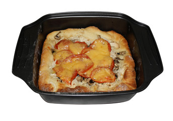 tomate and cheese pie with chicken and mashrooms