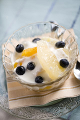 フルーツヨーグルト