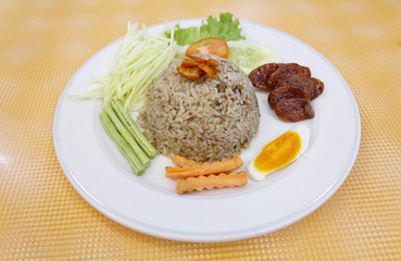 Fried rice with spicy sauce