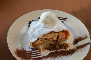 apple strudel