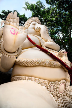 Big Ganesha statue in Bangalore