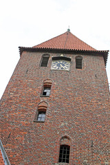 Obraz premium Turm der Kirche St. Mauritius des Klosters Ebstorf bei Uelzen
