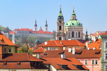 Fototapeta na wymiar Prag St. Nikolaus Kirche - Prague St. Nicholas Cathedral 01