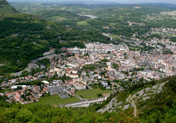 Fototapeta na wymiar Lourdes z Pic du Jer - 1