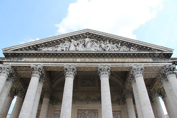 Naklejka premium Façade du Panthéon à Paris