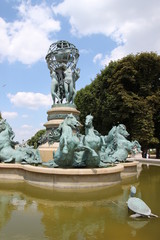 Fototapeta na wymiar Fontaine de l’Observatoire à Paris