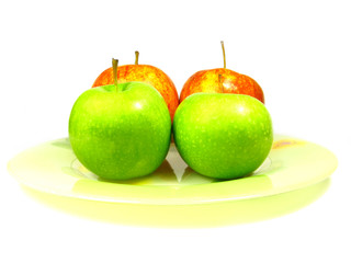 Apples on the plate