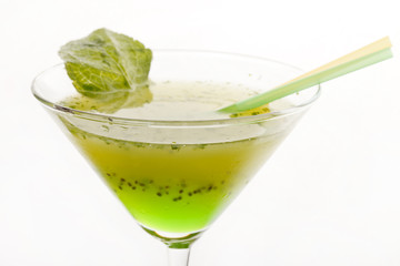 cocktail with kiwi