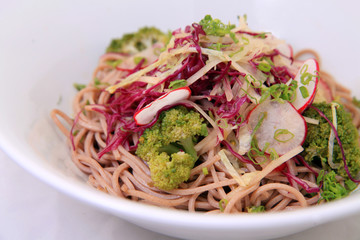 noodle with vegetables